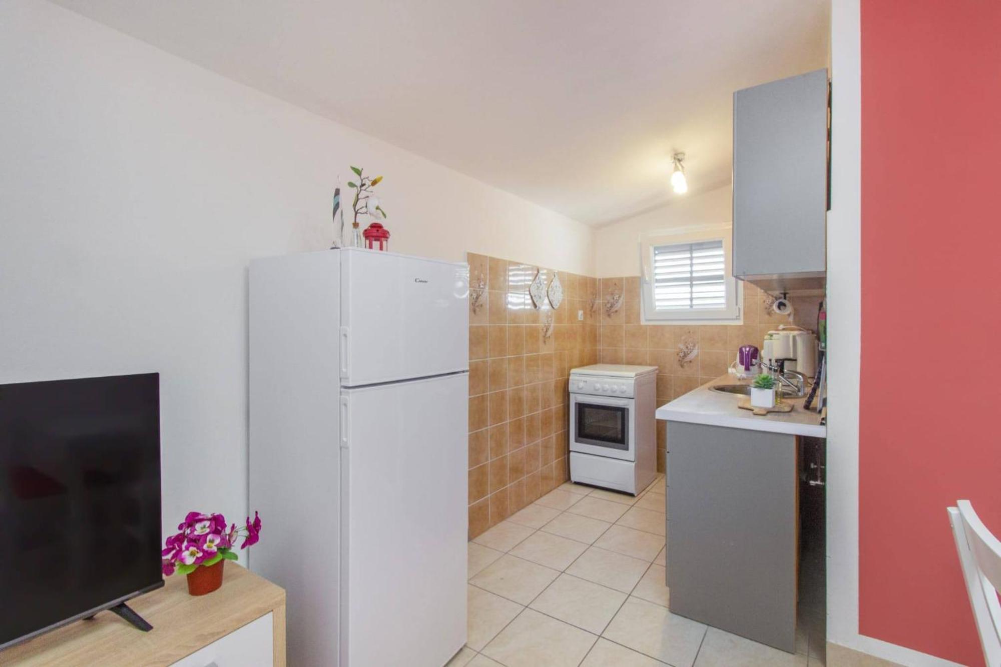 Apartments Alaga Tribalj Dış mekan fotoğraf